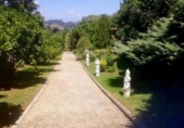 Chalet independiente con terreno en venta en la España, Gijón, ref: TR236223 foto