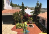 Chalet independiente con terreno en venta en la España, La Herradura, ref: TR242661 foto