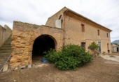 Chalet independiente con terreno en venta en la España, Manacor, ref: TR387559 foto