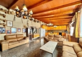 Chalet independiente con terreno en venta en la España, L'Alfàs del Pi, ref: TR236539 foto