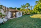 Xalet independent amb terreny en venda a la España, Marbella, ref.: TR373853 foto