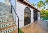 Xalet independent amb terreny en venda a la España, Marbella, ref.: TR373853 foto