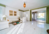 Xalet independent amb terreny en venda a la España, Marbella, ref.: TR373853 foto