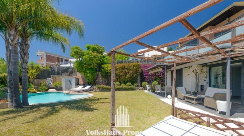 Barcelona - Sant Vicenç de Montalt - 799m2