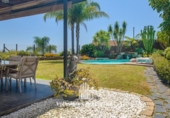 Chalet independiente con terreno en venta en la España, Sant Vicenç de Montalt, ref: TR263147 foto