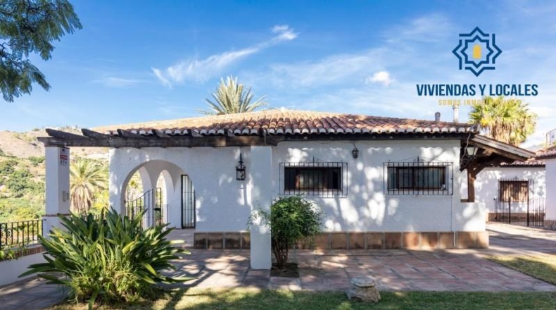 Granada - Almuñécar - 1048m2