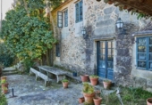 Chalet independiente con terreno en venta en la España, Chaves, ref: TR220770 foto