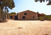 Chalet independiente con terreno en venta en la España, Esporles, ref: TR136544 foto