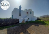 Detached villa with land for sale on España, La Oliva, ref: TR322959 photo