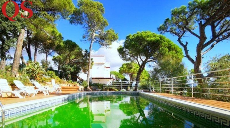 Gerona - Blanes - 889m2