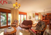 Chalet independiente con terreno en venta en la España, Blanes, ref: TR136207 foto