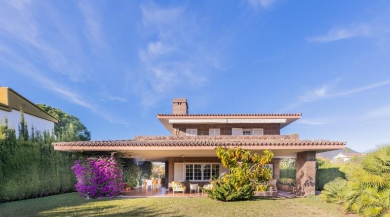 Castellón - Benicasim - 2695m2