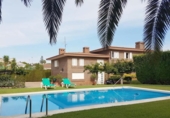 Xalet independent amb terreny en venda a la España, Benicàssim, ref.: TR378666 foto