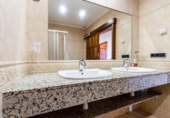 Chalet independiente con terreno en venta en la España, Begur, ref: TR232454 foto