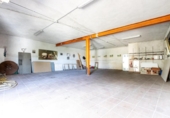 Chalet independiente con terreno en venta en la España, Begur, ref: TR232454 foto