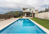 Chalet independiente con terreno en venta en la España, Matadepera, ref: TR242717 foto