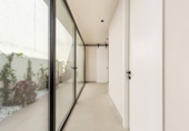 Chalet independiente con terreno en venta en la España, Benahavís, ref: TR236072 foto