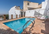 Chalet independiente con terreno en venta en la España, Granada, ref: TR321373 foto