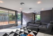 Casa de pueblo en venta en la España, Blanes Residencial, ref: TR354372 foto