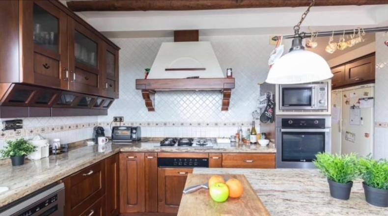 Tarragona - Almoster - 17000m2