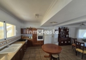 Chalet independiente con terreno en venta en la España, L'Alfàs del Pi, ref: TR169624 foto