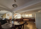 Chalet independiente con terreno en venta en la España, L'Alfàs del Pi, ref: TR169624 foto