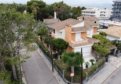 Chalet independiente con terreno en venta en la España, Santa Margalida, ref: TR222697 foto