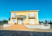Chalet independiente con terreno en venta en la España, Cullera, ref: TR398680 foto