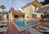 Chalet independiente con terreno en venta en la España, Santa Margalida, ref: TR226175 foto