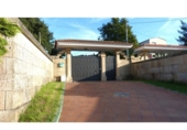 Chalet independiente con terreno en venta en la España, Pontevedra, ref: TR243104 foto