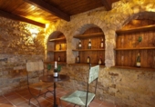 Chalet independiente con terreno en venta en la España, Marbella, ref: TR162245 foto