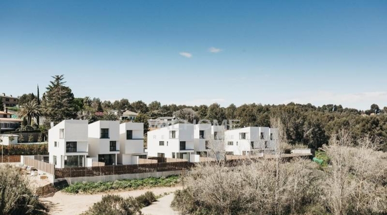 Barcelona - Cerdanyola del Vallès - 326m2