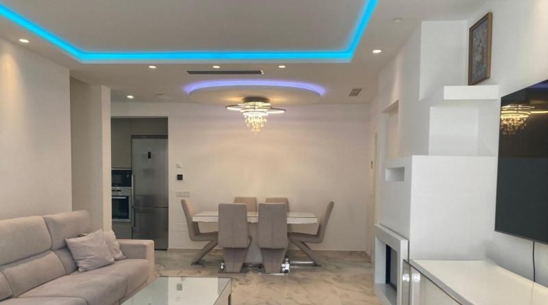 Málaga - Estepona - 180m2