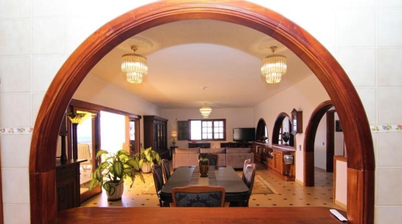 Las Palmas - San Bartolomé de Tirajana - 1358m2