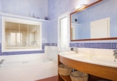 Chalet independiente con terreno en venta en la España, Ciutadella de Menorca, ref: TR194780 foto