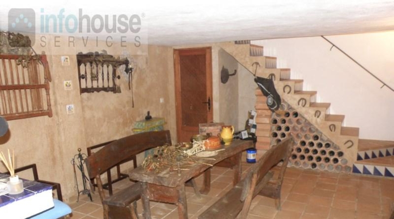 Islas Baleares - Santa Maria del Camí - 10654m2