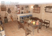 Chalet independiente con terreno en venta en la España, Santa Maria del Camí, ref: TR144045 foto
