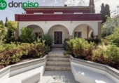 Chalet independiente con terreno en venta en la España, Granada, ref: TR238883 foto