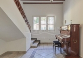 Chalet independiente con terreno en venta en la España, Alicante, ref: TR264678 foto