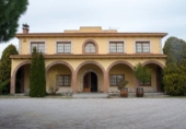 Chalet independiente con terreno en venta en la España, la Granada, ref: TR153790 foto