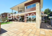 Detached villa with land for sale on España, Sant Cugat del Vallès, ref: TR343775 photo