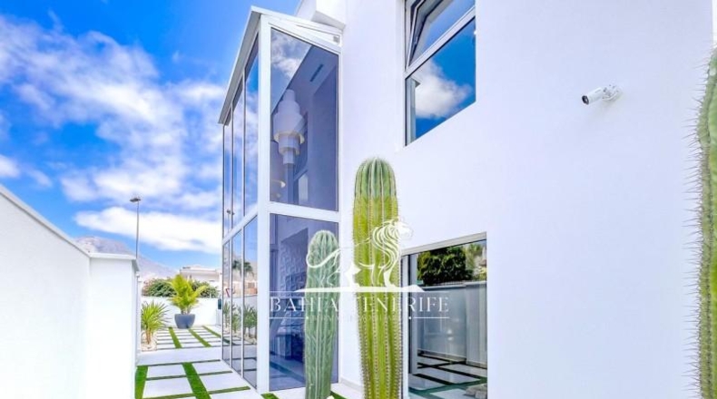 Santa Cruz de Tenerife - Adeje - 420m2