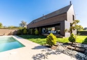 Chalet independiente con terreno en venta en la España, Matadepera, ref: TR287519 foto