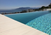 Chalet independiente con terreno en venta en la España, Málaga, ref: TR142917 foto