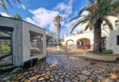 Chalet independiente con terreno en venta en la España, Ondara, ref: TR240561 foto