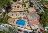 Chalet independiente con terreno en venta en la España, Calvià, ref: TR249528 foto