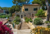 Chalet independiente con terreno en venta en la España, Calvià, ref: TR249528 foto