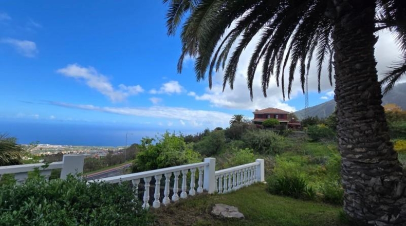 Santa Cruz de Tenerife - San Juan de la Rambla - 4120m2