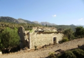 Xalet independent amb terreny en venda a la España, Bunyola, ref.: TR136045 foto
