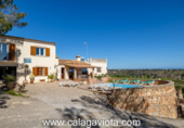 Chalet independiente con terreno en venta en la España, Felanitx, ref: TR137975 foto